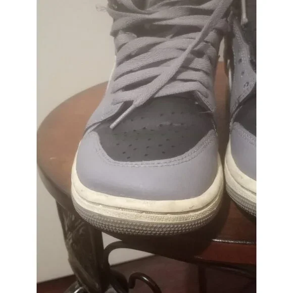 Air Jordan 1 Mid Women's Size 8 Cement Grey/Sail BQ6472 022 - Picture 8 of 13